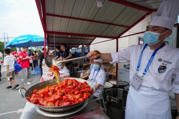 牛鑫所 文化新观察｜“苏超”爆火：始于足球，成于文化